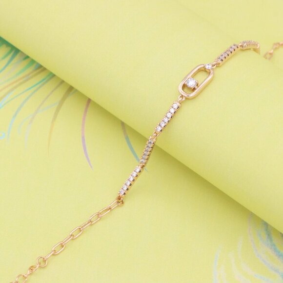 "Elegant Rose Gold Bracelet with Sparkling Center Oval Charm, XPBL0913 - Picture 3 of 13